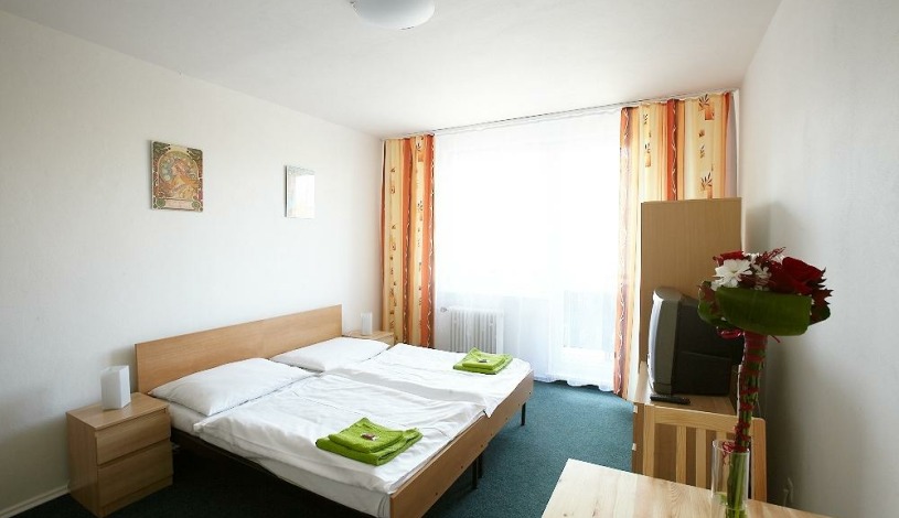 Hotel Bečva Rožnov pod Radhoštěm - Dvoulůžkový pokoj, Jednolůžkový pokoj